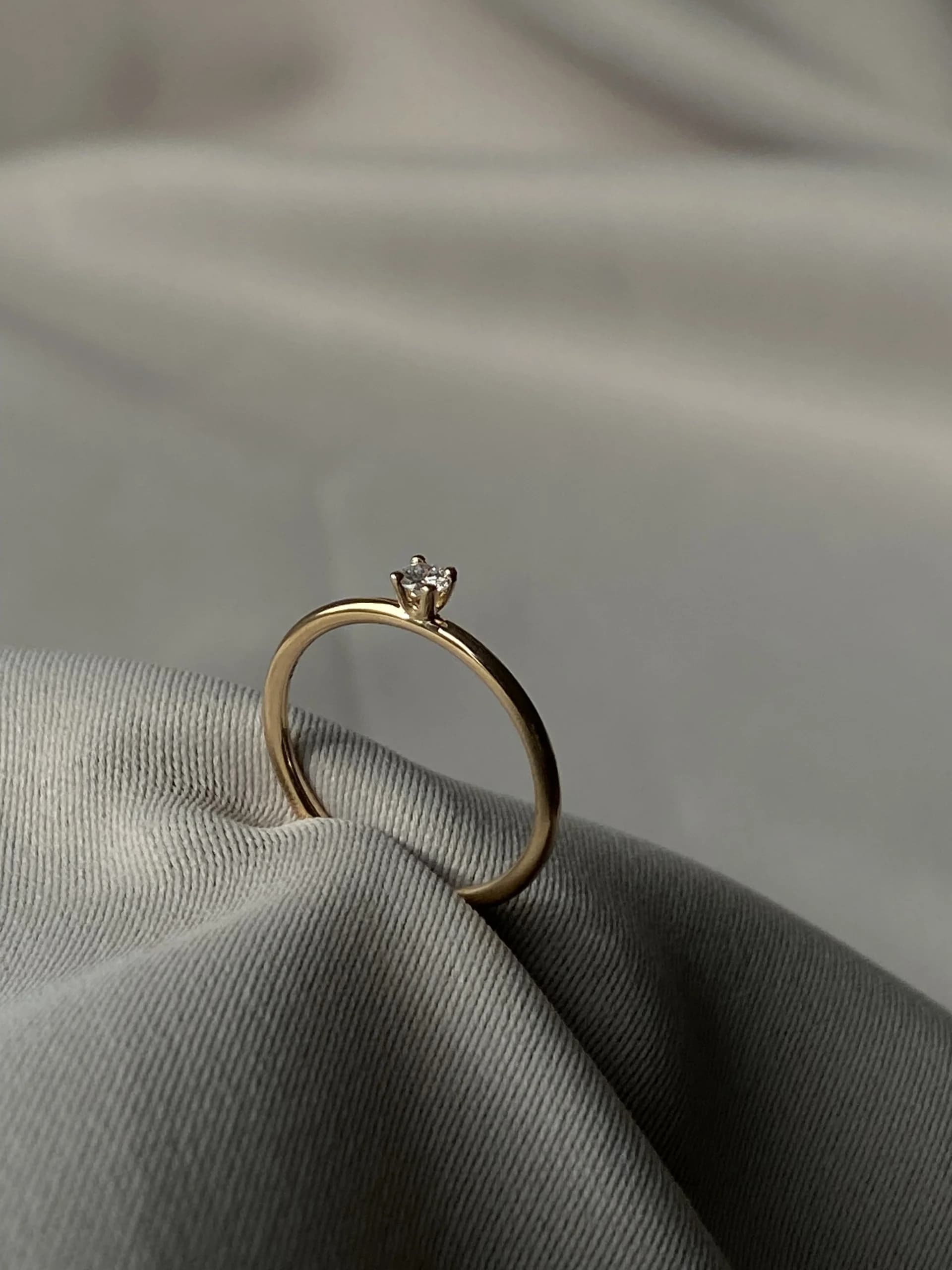 Juni ring 18k
